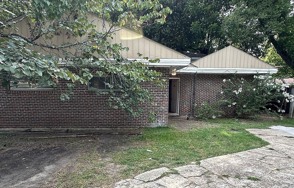 1st image of 4300 Amherst Dr