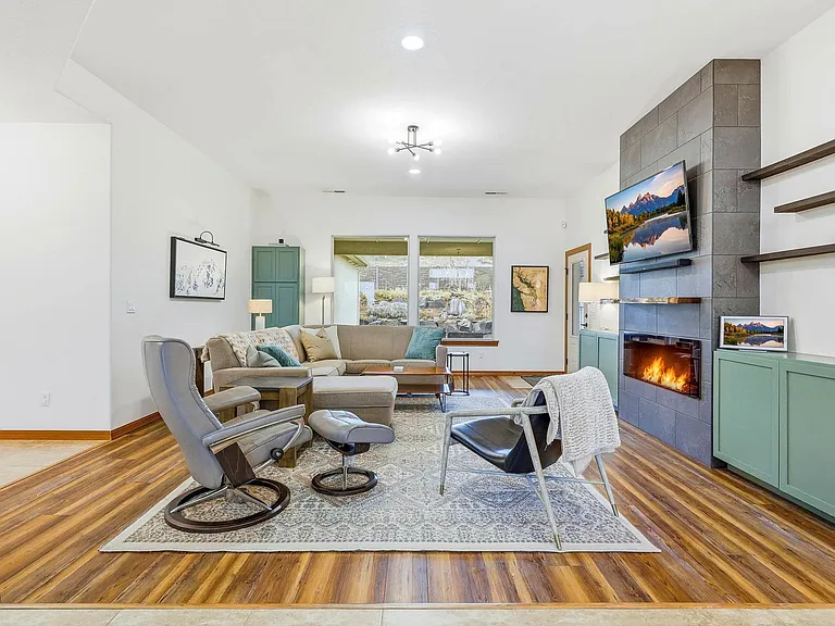 477 Heritage Hills Dr — Photo 11