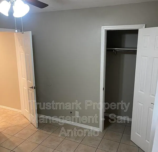 8335 Bent Meadow Dr — Photo 22