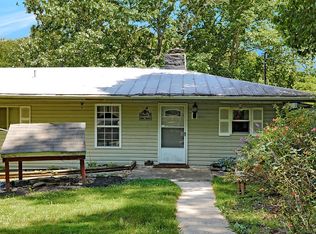 244 Middle Cross Trl, Harpers Ferry, WV 25425