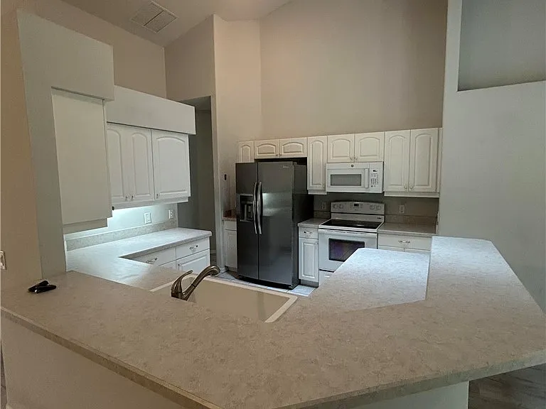 2675 N Canterbury Lake Dr — Photo 7