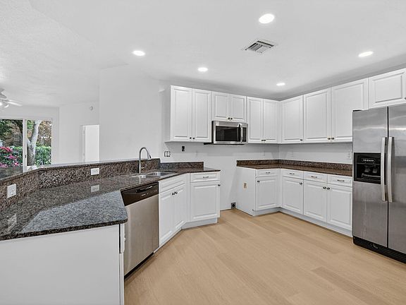 4th image of 23275 Carolwood Lane Unit 101