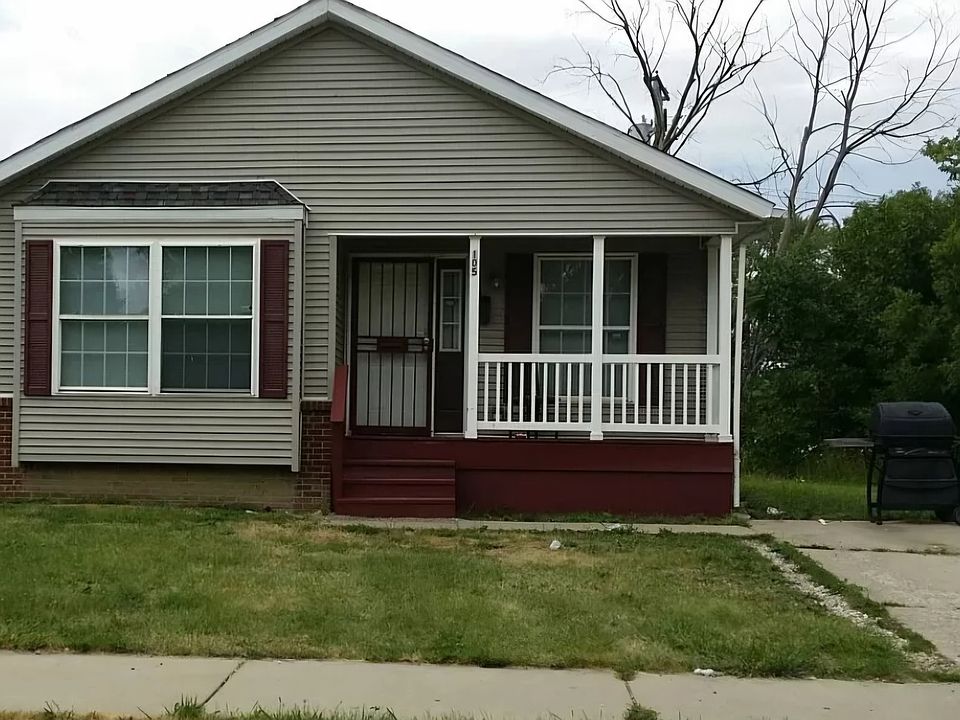 1st image of 105 Stevens St