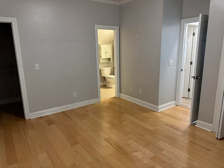 116 Venezia Ct — Photo 14