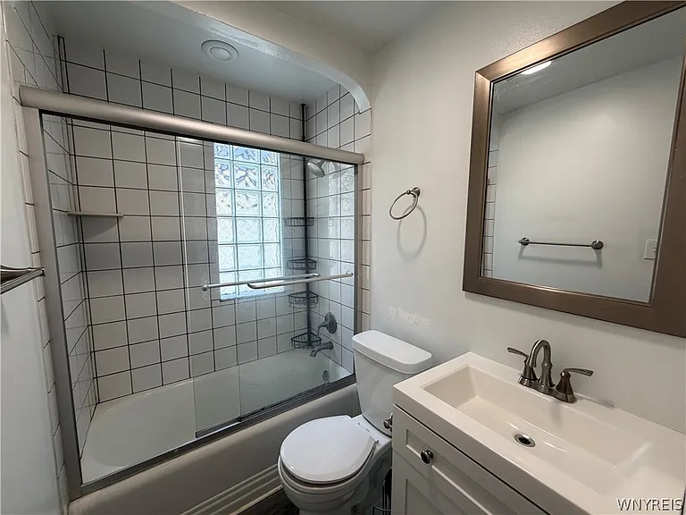 193 Norwood Ave — Photo 9