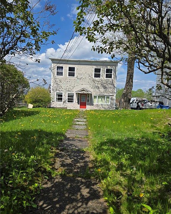 1st image of 44 Albert St W