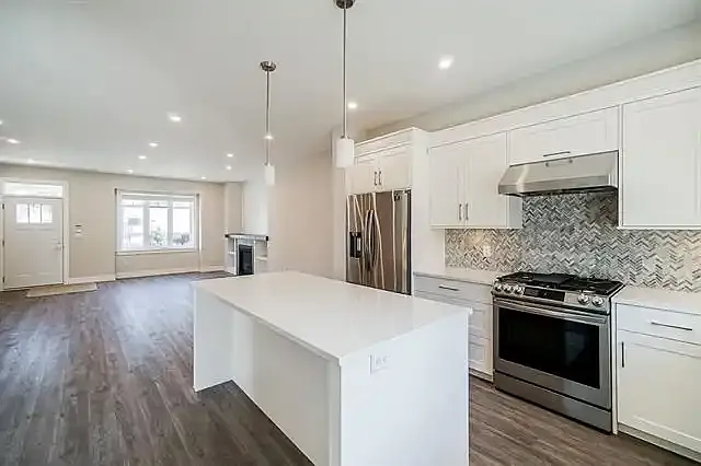 34099 George Ferguson Way #1A — Photo 3