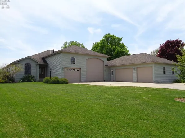 4924 State Route 101, Castalia, OH 44824