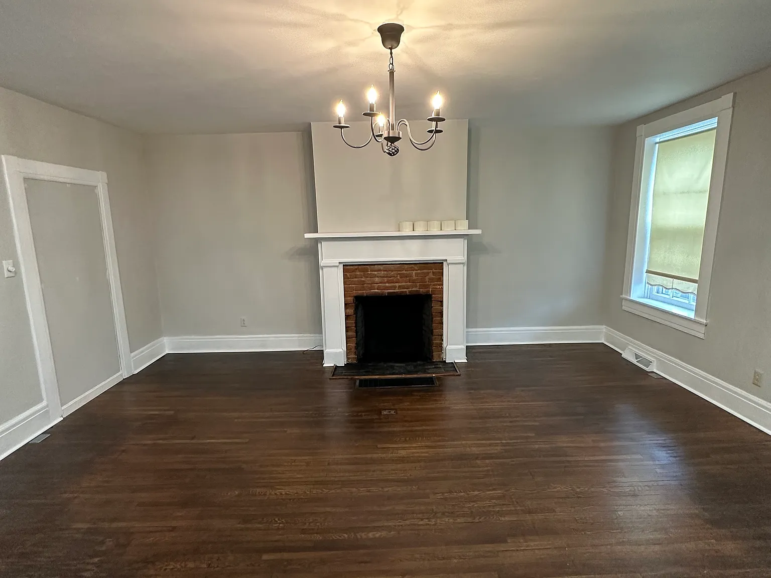 515 W John St — Photo 4