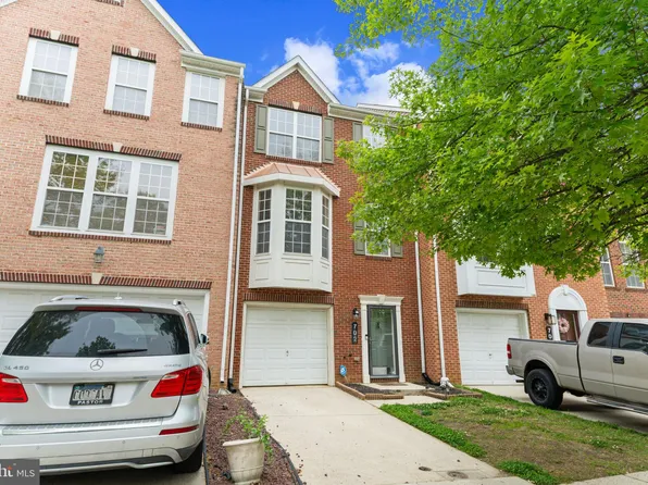 702 Anoosh Ct, Upper Marlboro, MD 20774