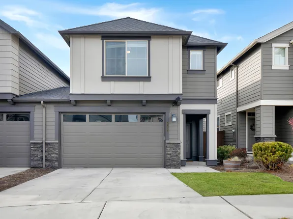 63153 NE Hadley Pl, Bend, OR 97701