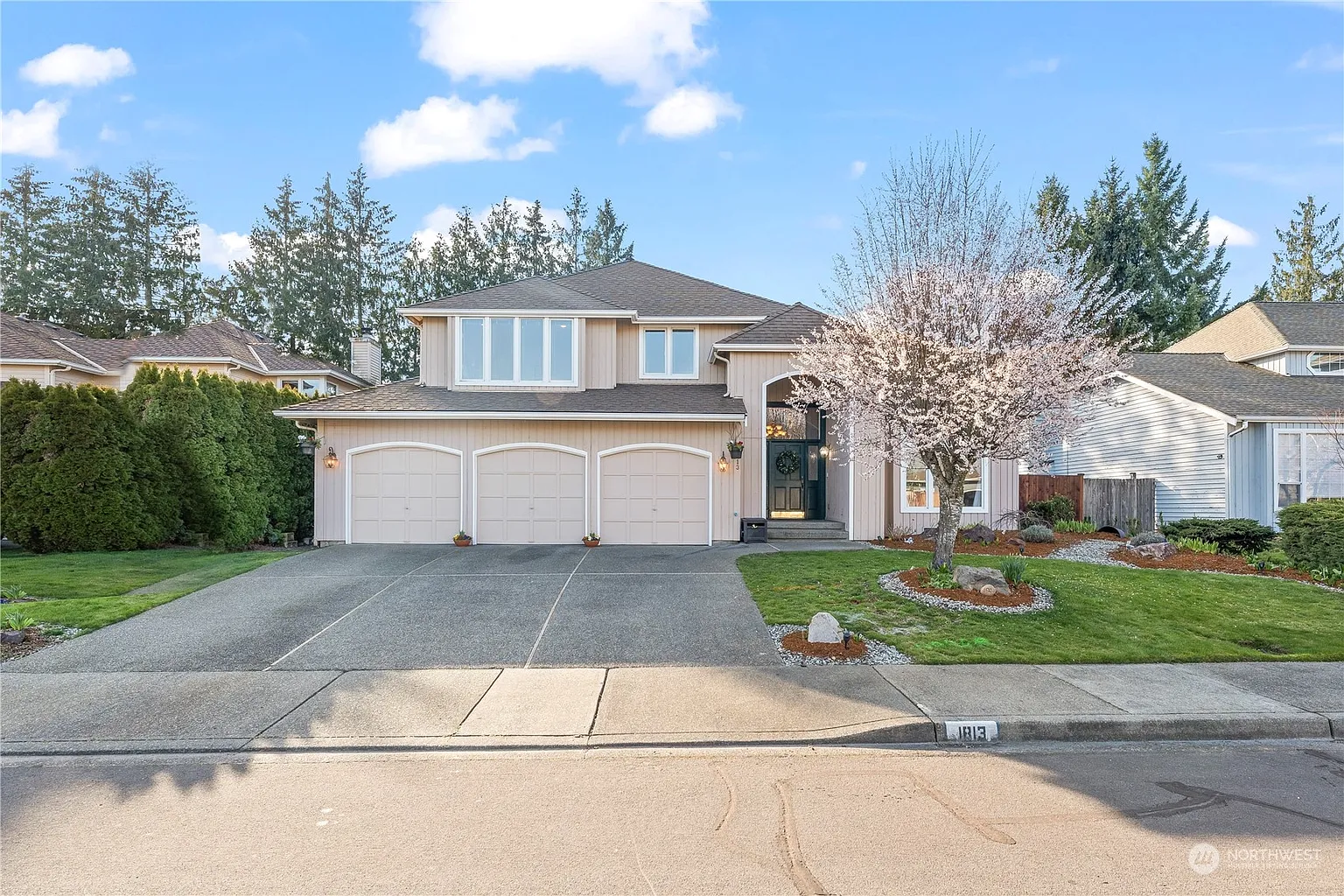1813 Bremerton Avenue NE photo 1