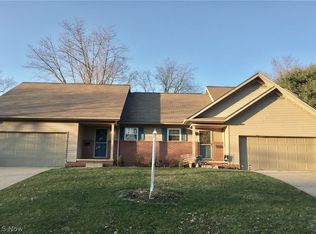 215-217 Rose Lane St SE, North Canton, OH