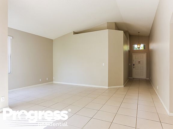 4th image of 15271 SW 51st St