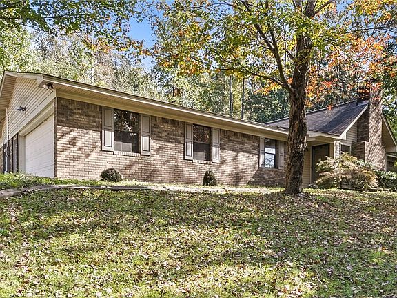 2nd image of 5401 Northwood Lake Dr E