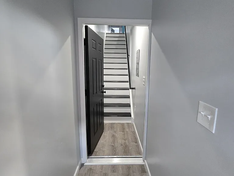938 W Susquehanna Ave #2 — Photo 1