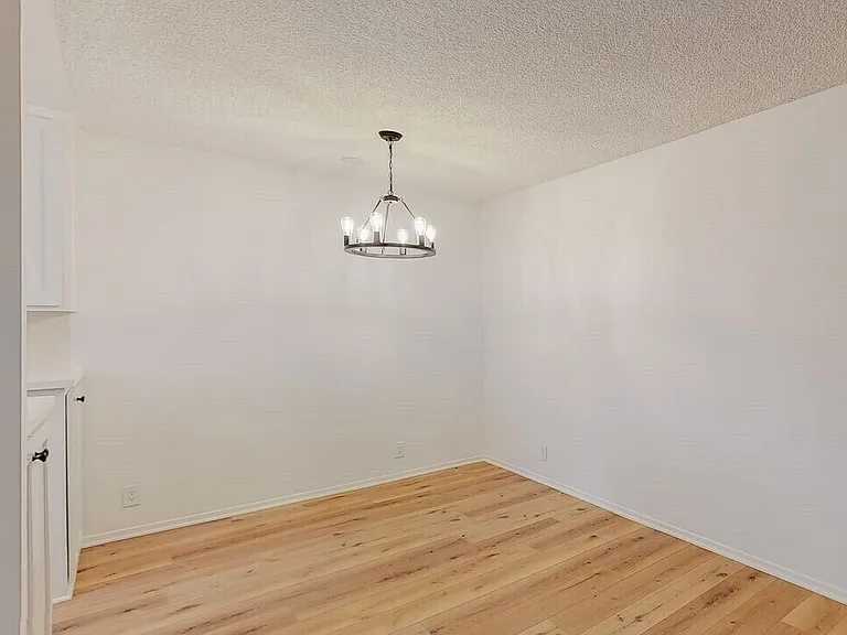 1827 Manning Ave #3 — Photo 7