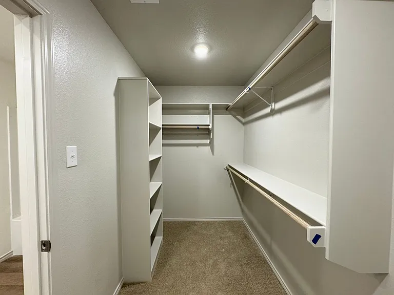 2610 S County Road 1103 — Photo 13