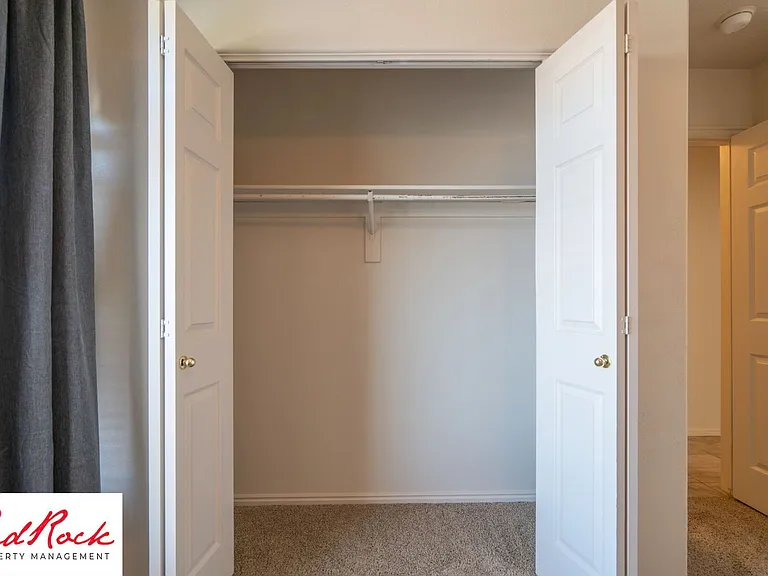 Fourplex - 620 W Evans Ridge — Photo 100