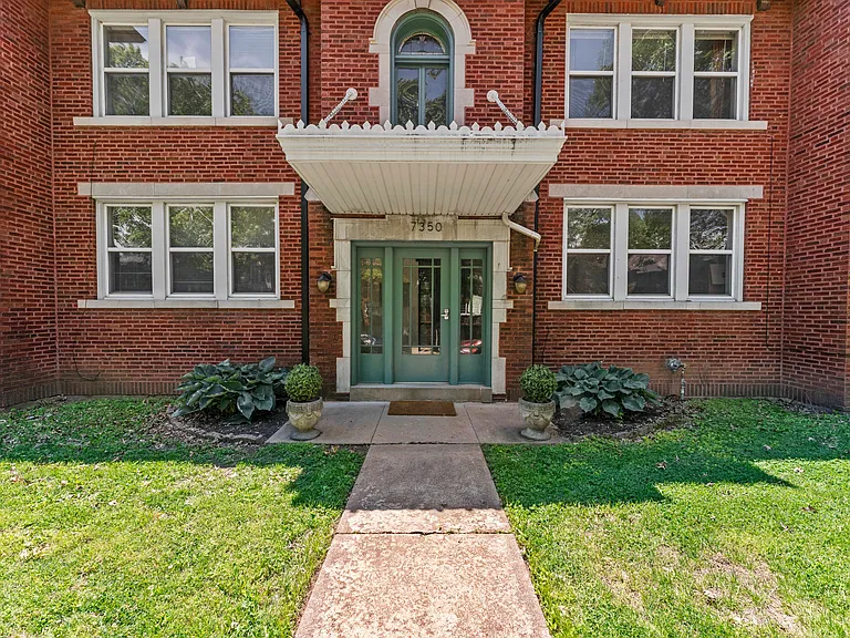7350 Amherst Ave #2 — Photo 15