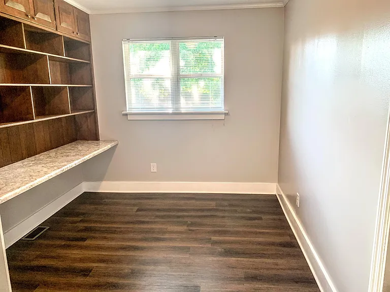 2125 Cherry St SE — Photo 24