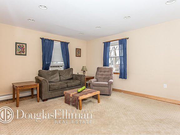 5th image of 456 Madison Ave
