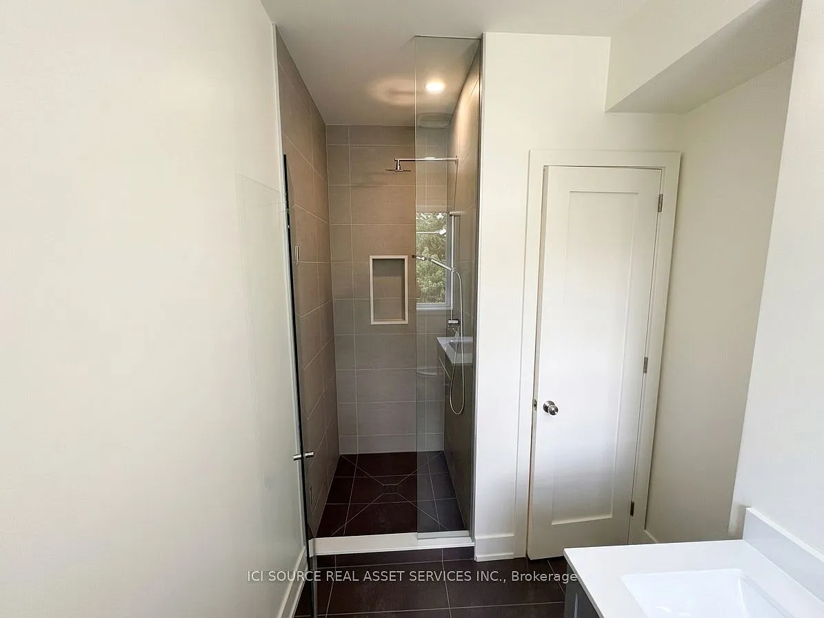 3 bed, $4,750 — Photo 4