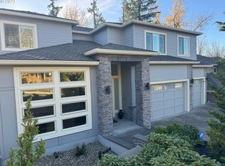 8870 NW Mapleview Ter, Portland, OR 97229