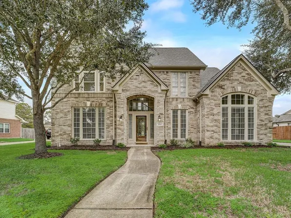 2843 Everett Drive, Friendswood, TX 77546