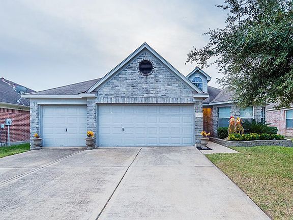 4th image of 14223 Plum Springs Dr