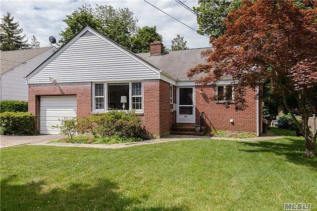 1st image of 106 Fairfield Ave