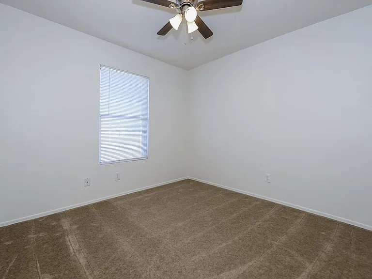 2083 S McConnell Dr — Photo 19