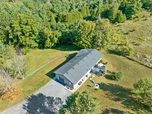 1973 County Road 30 Rd, Brighton, ON K0K 1H0