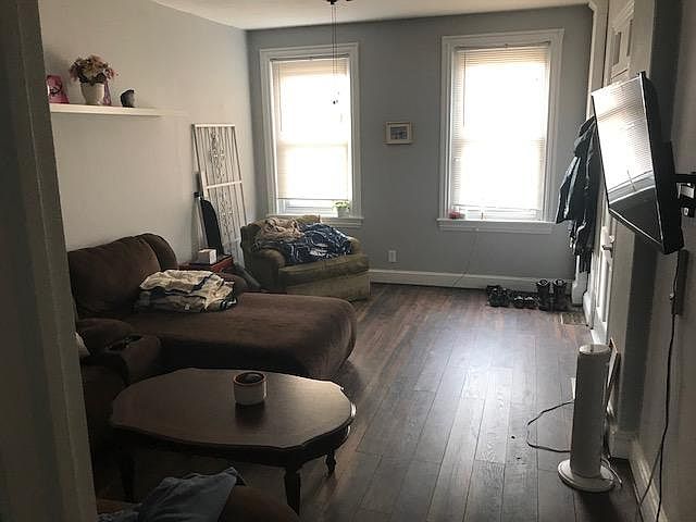 1st image of 213 Brandywine Ave