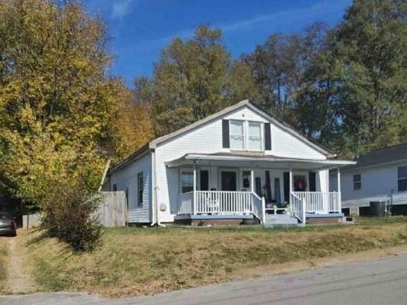2nd image of 612 Westover Ave