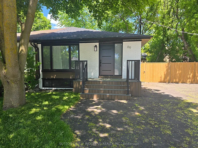 69 Marlin Ct — Photo 1
