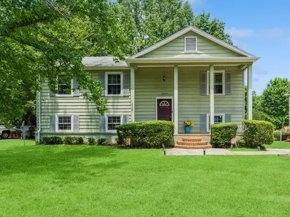 6925 Random Pl, Charlotte, NC 28215