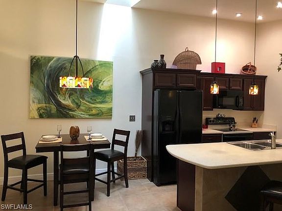 2nd image of 5119 SW Courtyards Ct APT 40