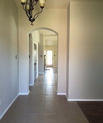 2nd image of 308 Glenview Dr