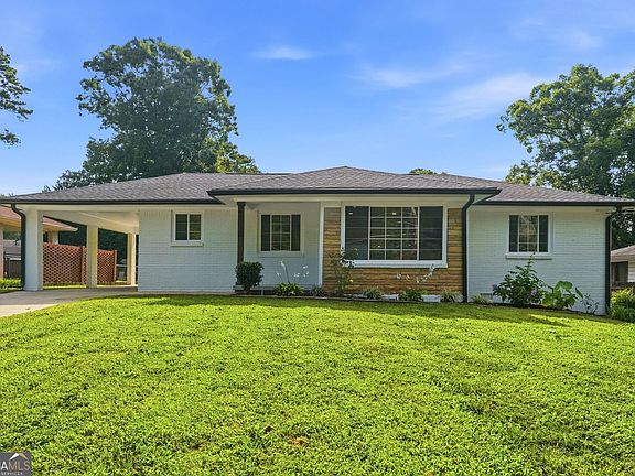 3rd image of 2118 Glendale Dr