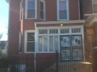6720 S Saint Lawrence Ave #1, Chicago, IL 60637