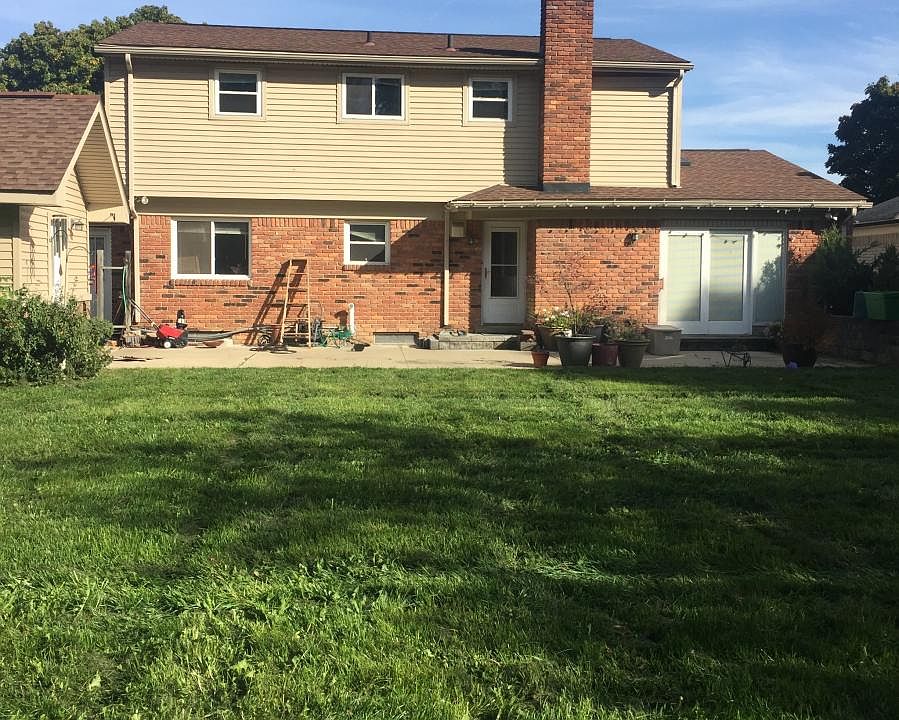 1st image of 15169 Thornridge Dr