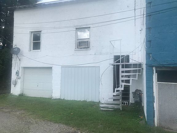3rd image of 15125 Maccorkle Ave