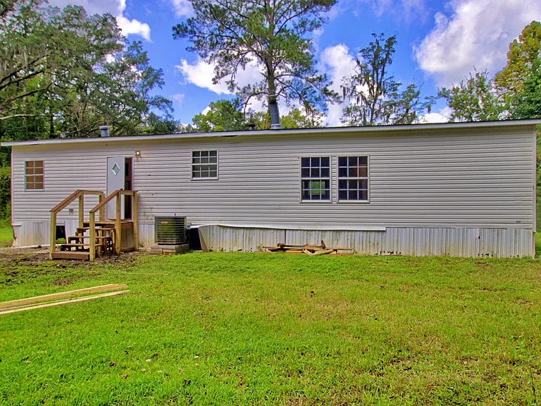 235 Fleming Loop Rd — Photo 17