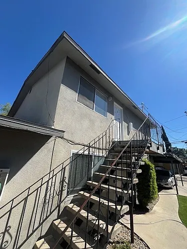 704 S Court St Photo 1