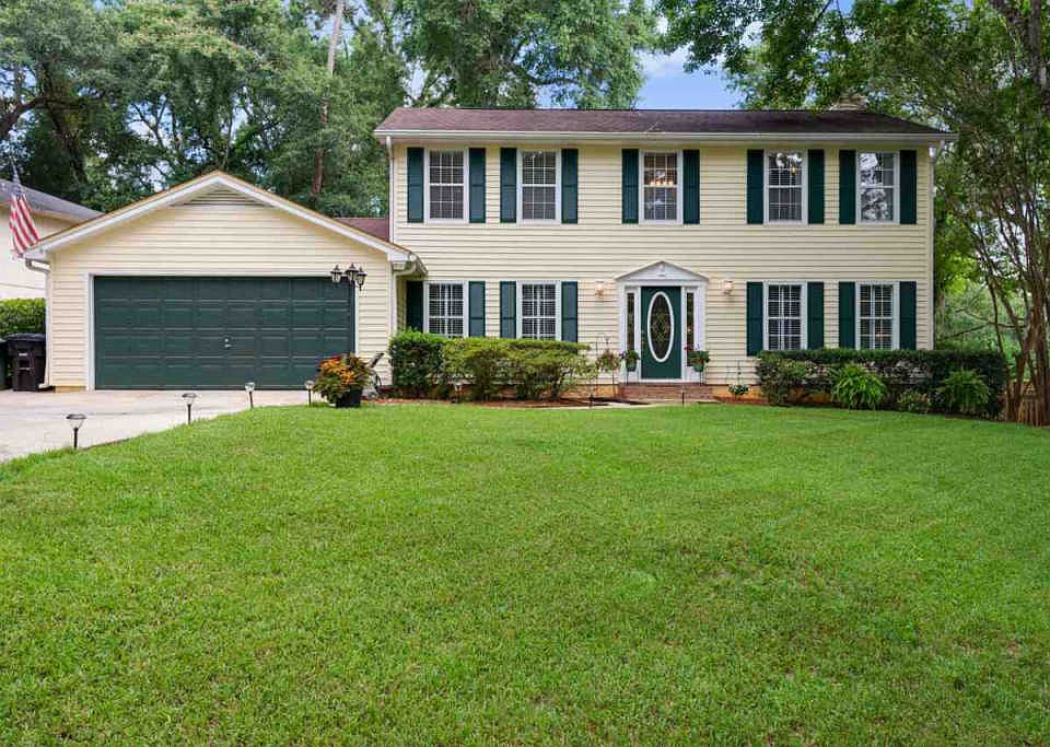 1st image of 4485 Foxcroft Dr
