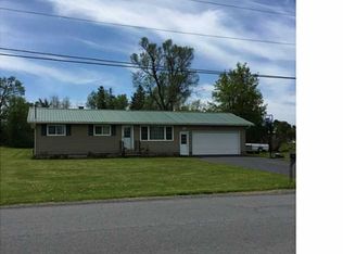 17492 Doxtater St, Adams, NY 13605