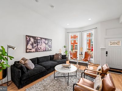 325 E 22nd St, Baltimore, MD, 21218
