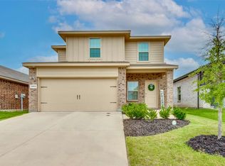 1063 Old Oaks Dr, Forney, TX 75126