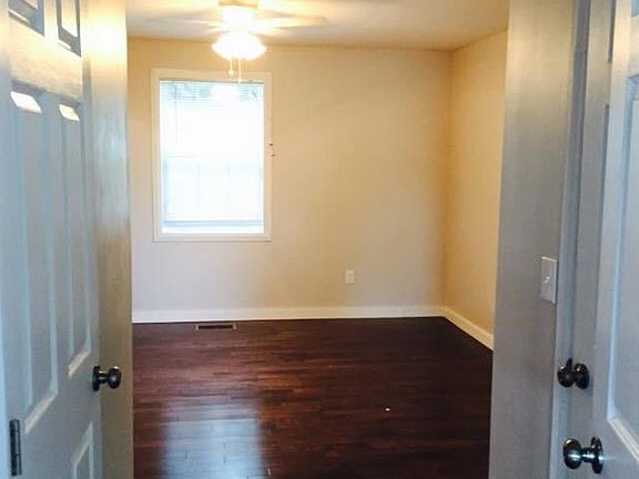 5th image of 512 Woodland Ave